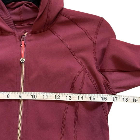 Lululemon Daily Practice Jacket- Wine Berry- Size 6 - Picture 14 of 15